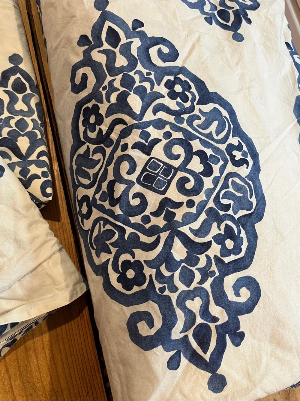 Set/3 POTTERY BARN *Full/Queen* Duvet Cover & 2 Shams Organic Asher Medallion
